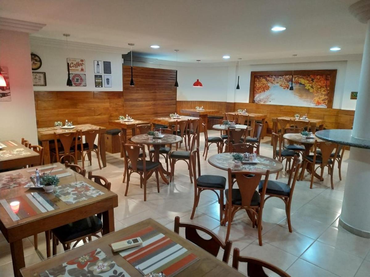 Roma'S Hotel Умуарама Екстериор снимка